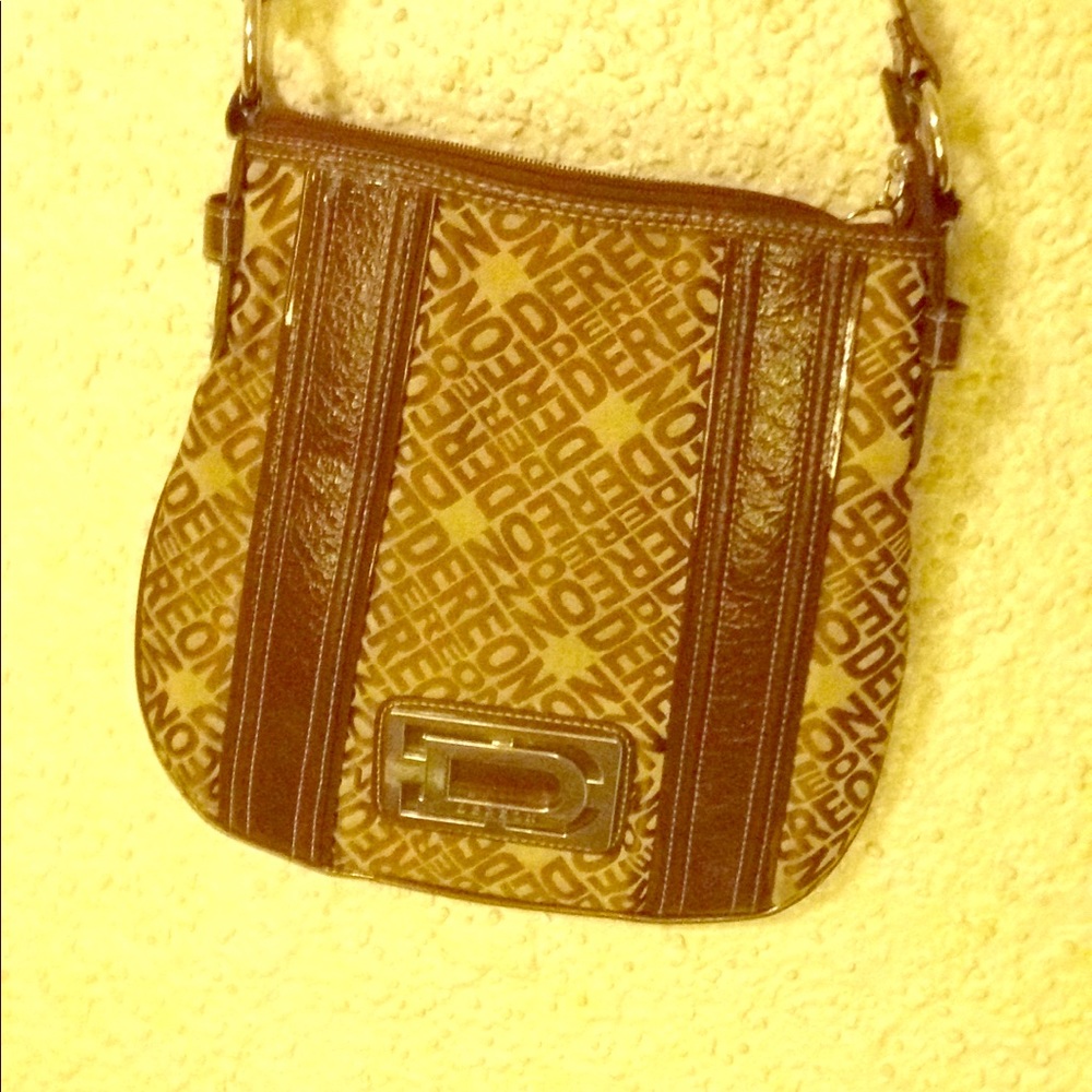 Dereon purse